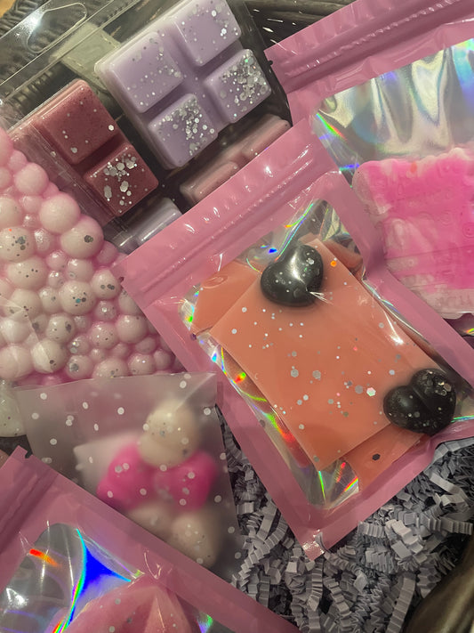 February’s His and Hers mega Box