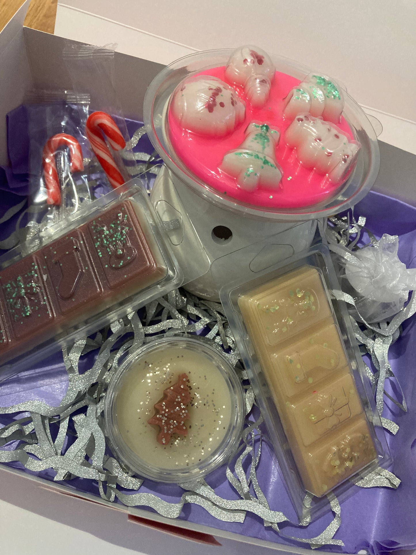 Wax and burner gift set